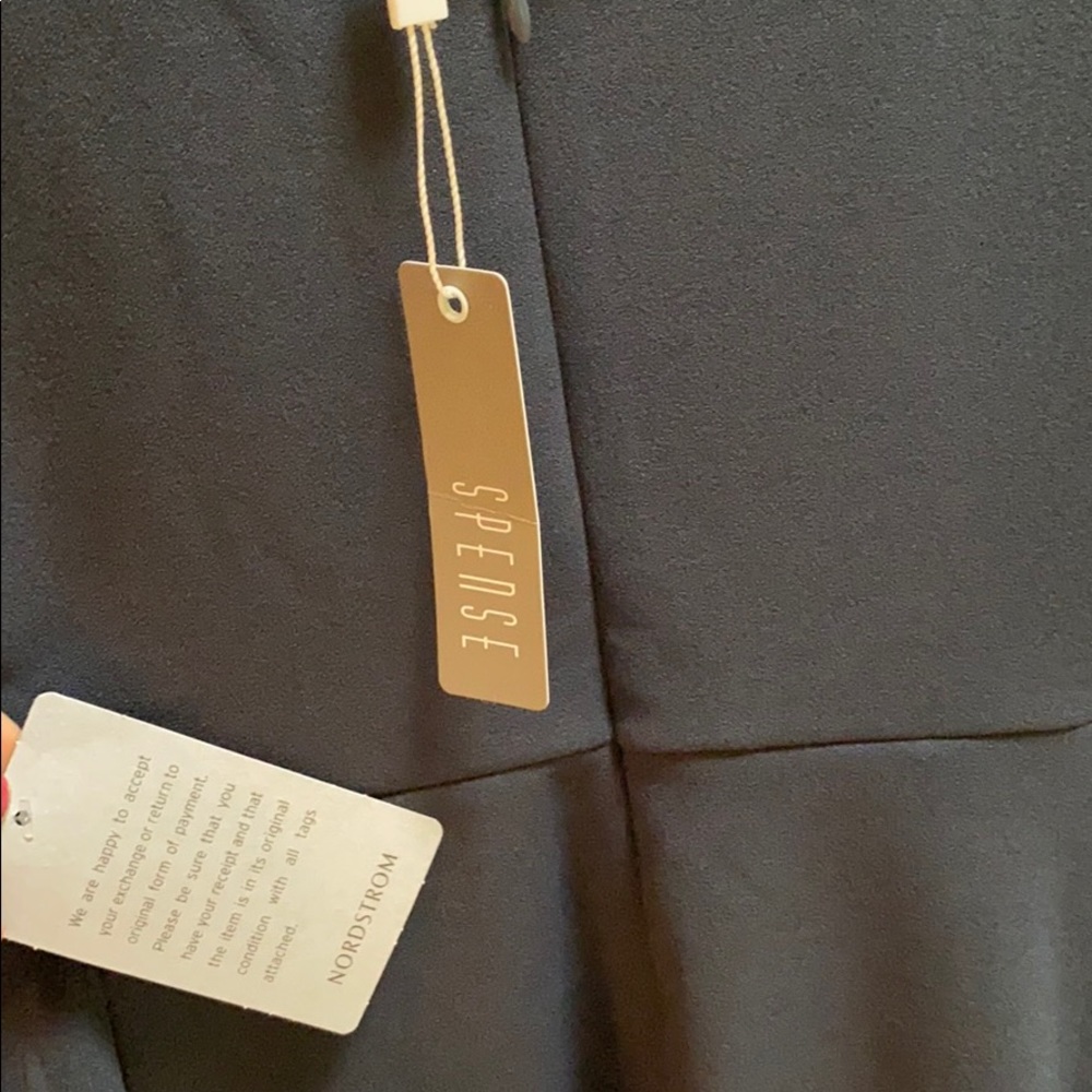 Dress - Picture 5 of 5